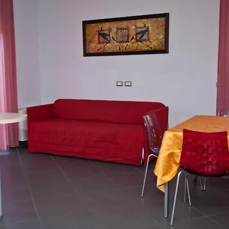 Linda Aparthotel 3*